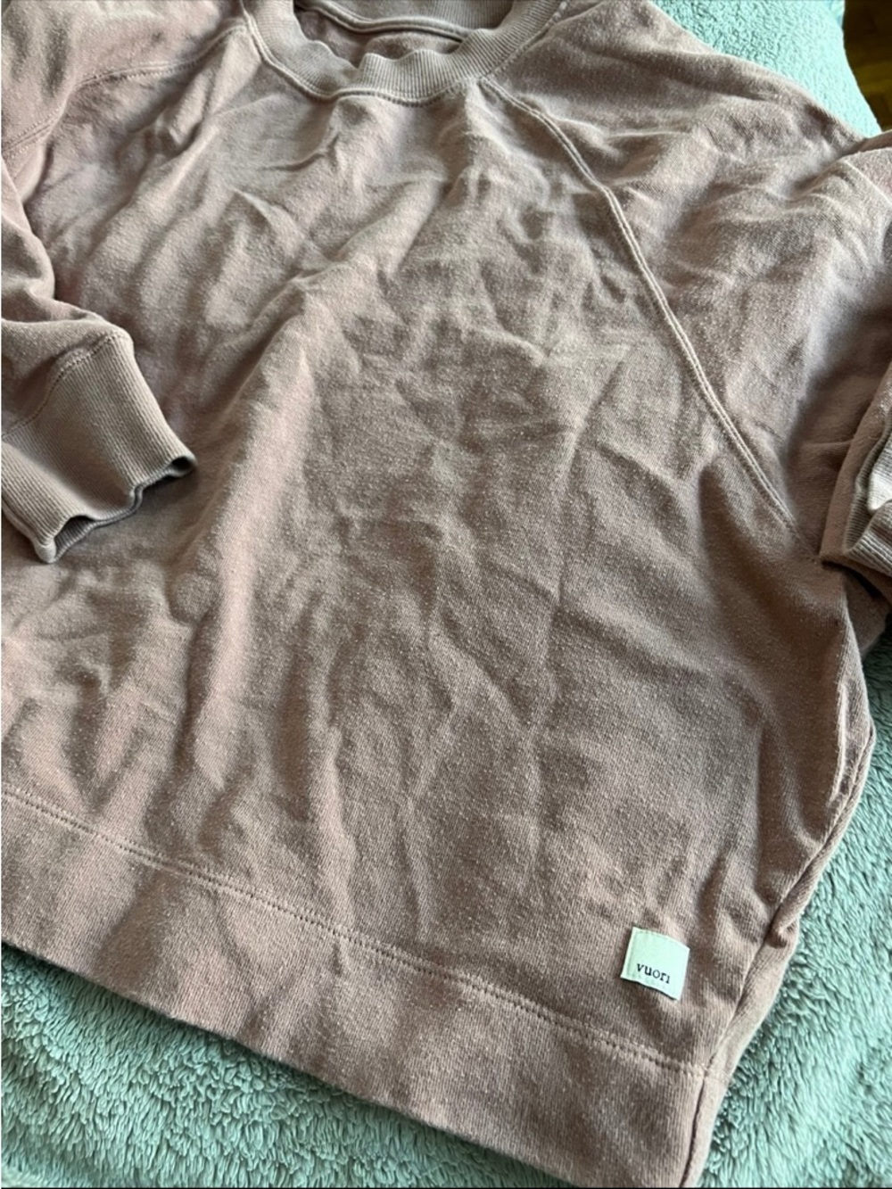 Vuori Women’s Sunnyside Crew Neck Pink Sweatshirt Medium - Picture 5 of 5